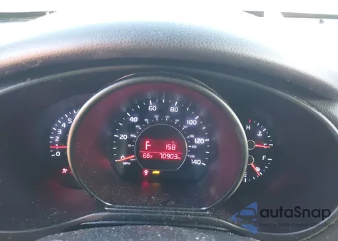 2015 Kia Soul z USA, uszkodzony, nr VIN KNDJN2A26F7208837